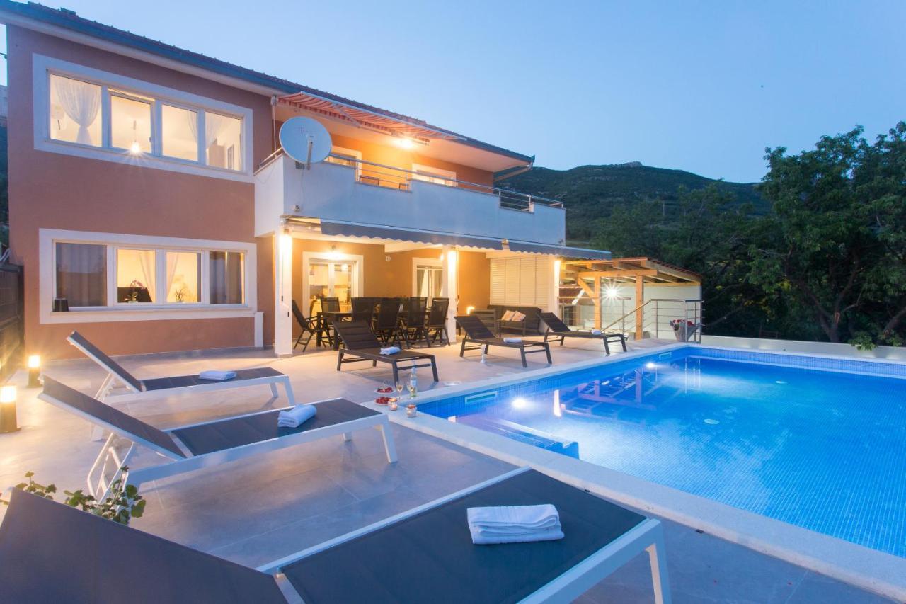 Villa Ivano With Sea&Mountain View Kaštel Stari Εξωτερικό φωτογραφία